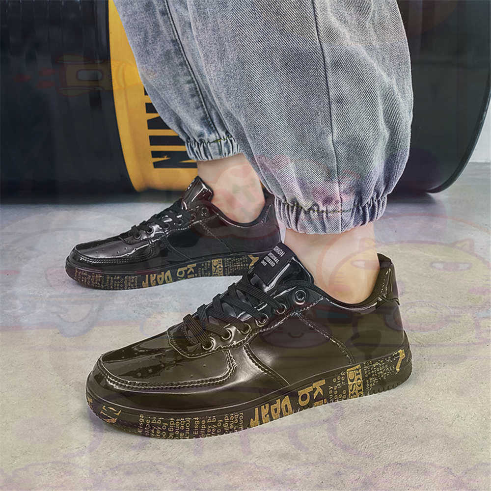 Round Foot Size 45 Sneakers Wh - Travel Accessories In Train review and price